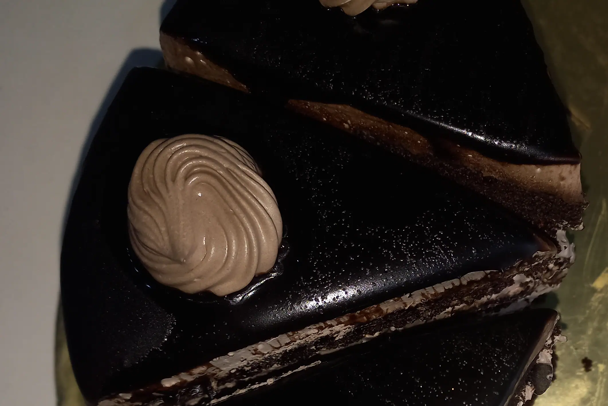 Chocolate Truffle Pastry [1 Piece]