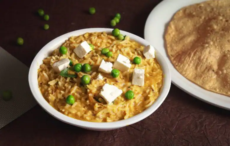 Mutter Paneer Khichdi Box