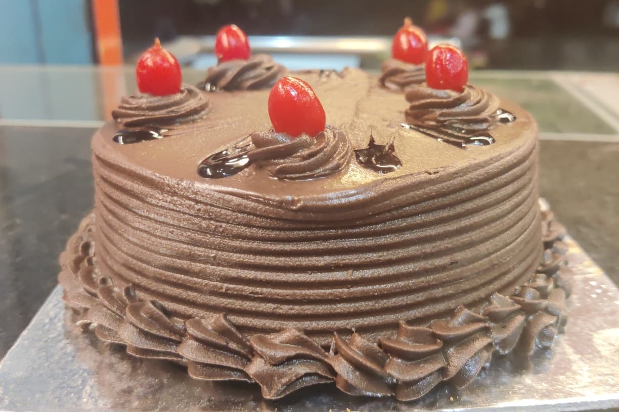 Cake Cafe, Gajanur - Bakery and Cake Shop in Shimoga