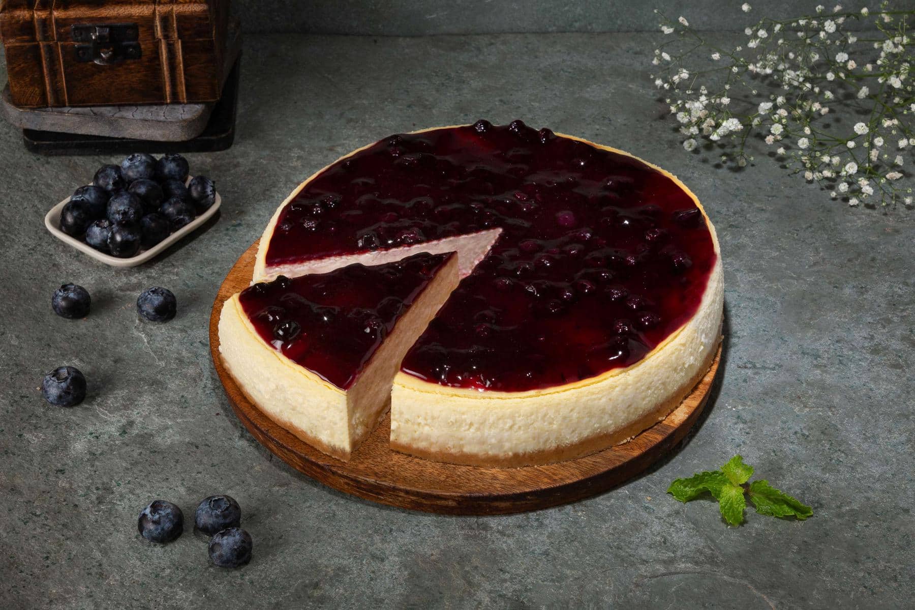 Blueberry Baked Cheesecake (600 Gm)