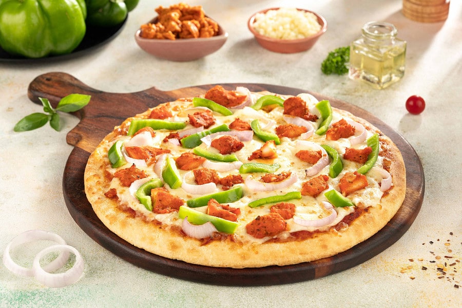 Tandoori Tikka Pizza