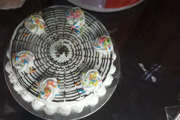 Sai Cakes And Snacks