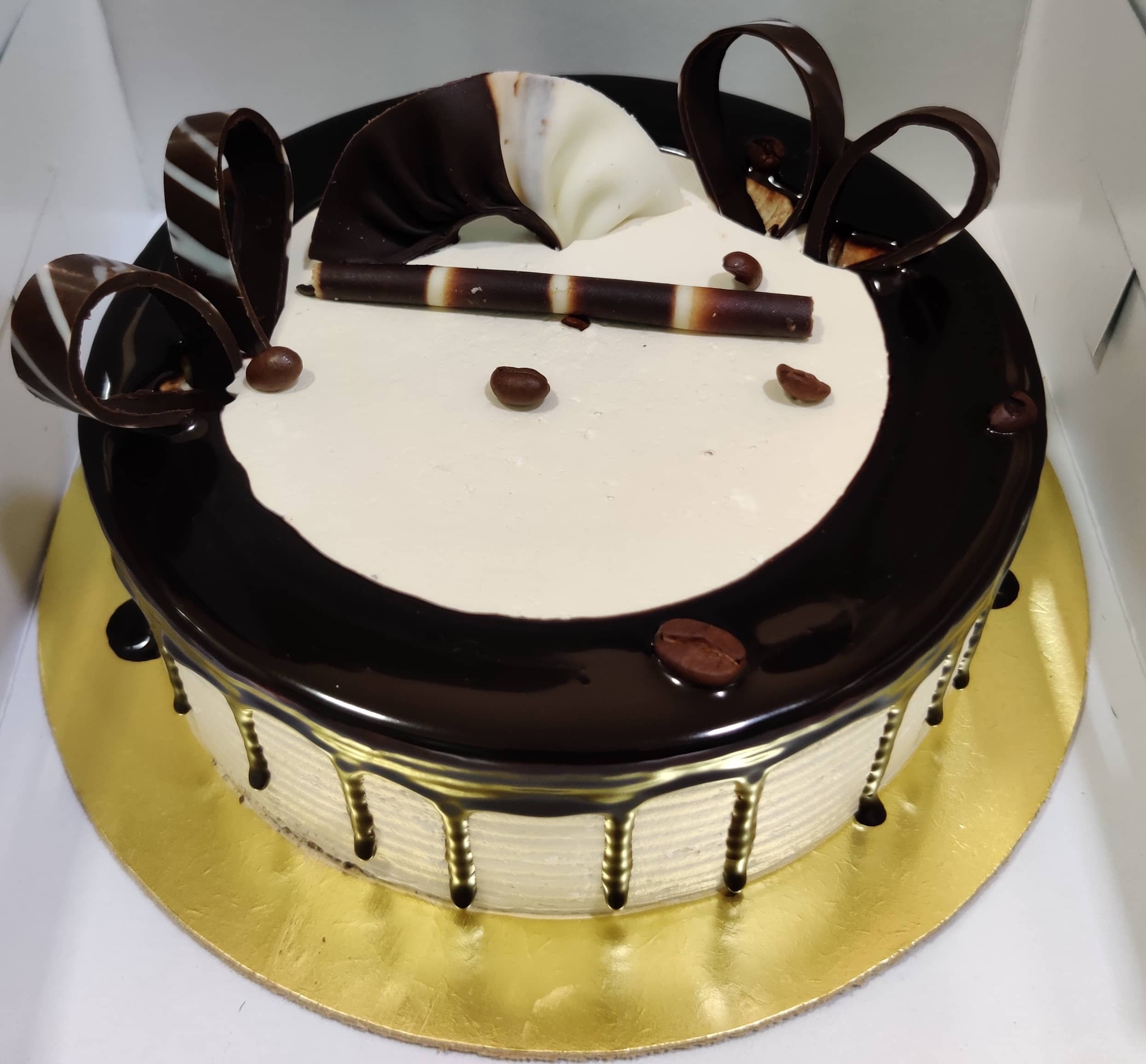 Top 142+ cake cart pune maharashtra kidsdream.edu.vn