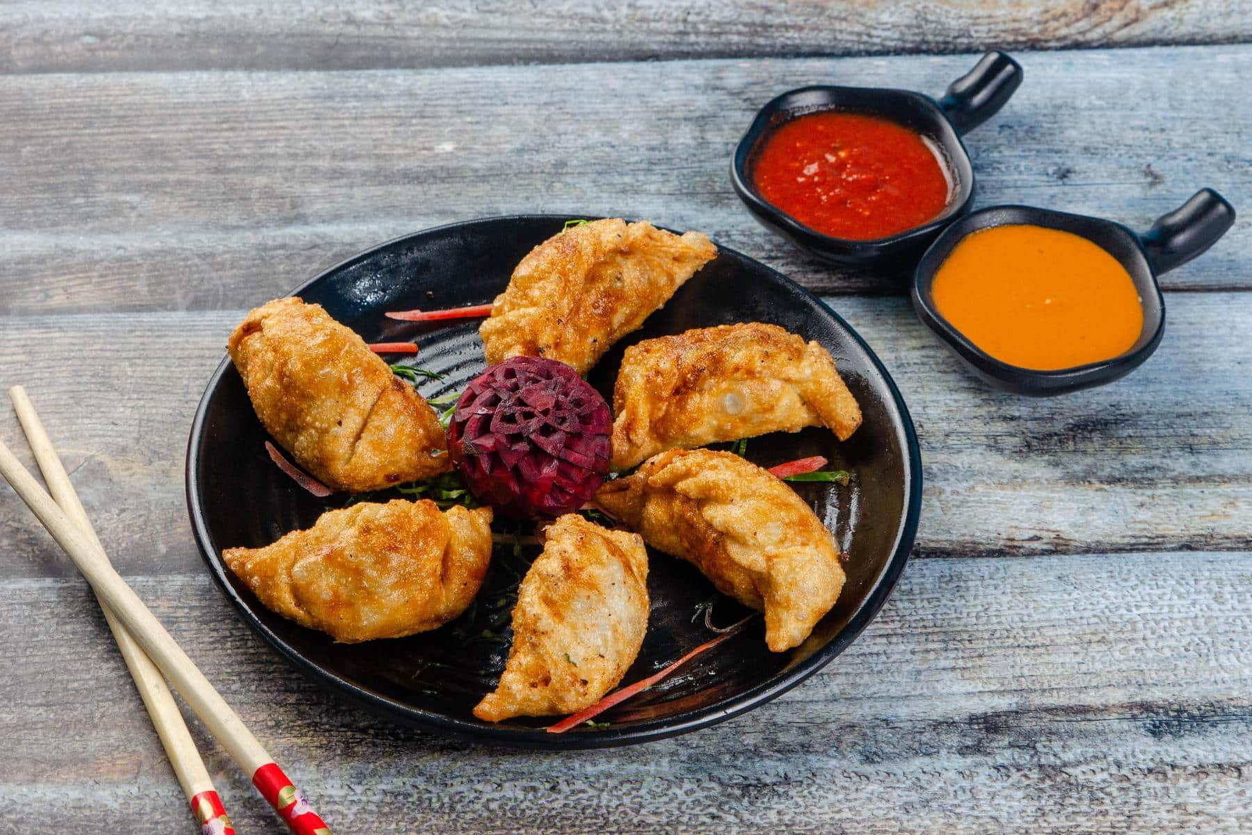 Paneer Fried Momos [8 Pieces]