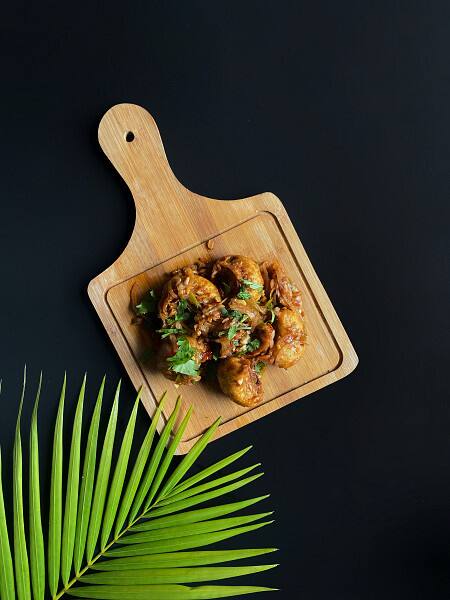 Veg Peri Peri Momos [6 Pieces]