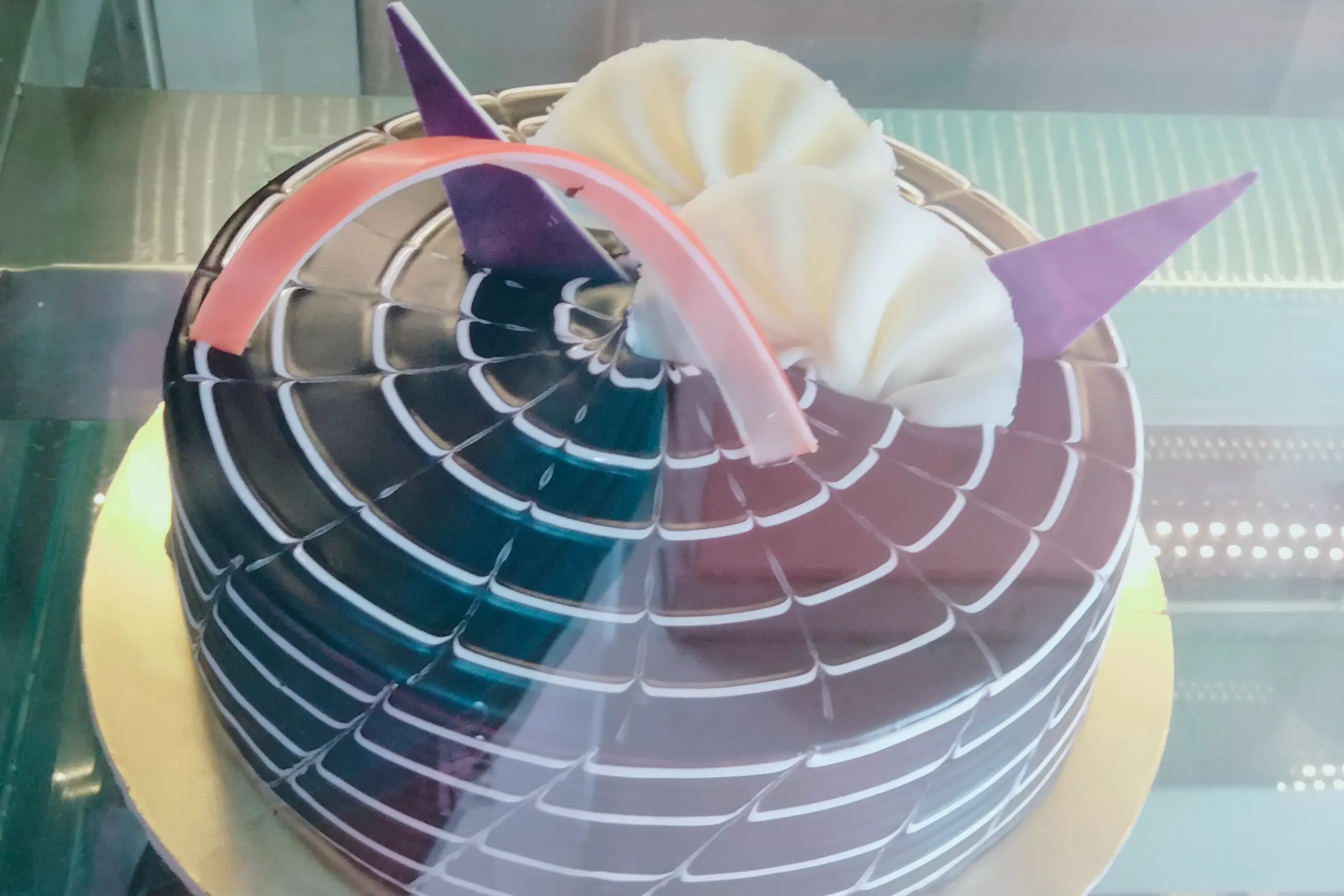 CRAZY OVER CAKES