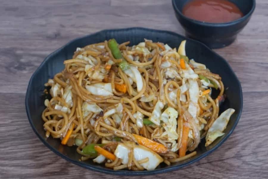 Paneer Schezwan Noodles