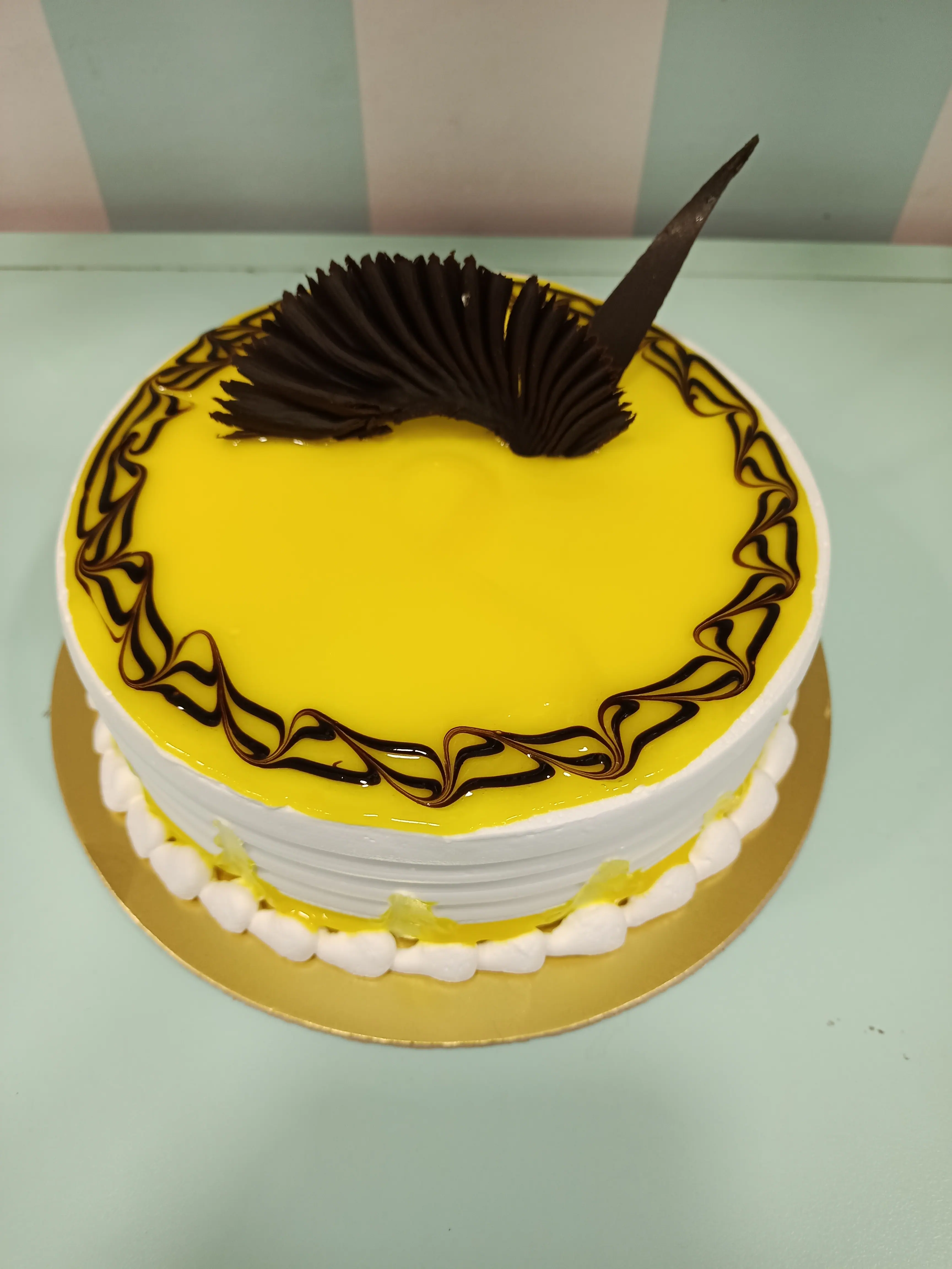 Golden Slice Cake Cafe