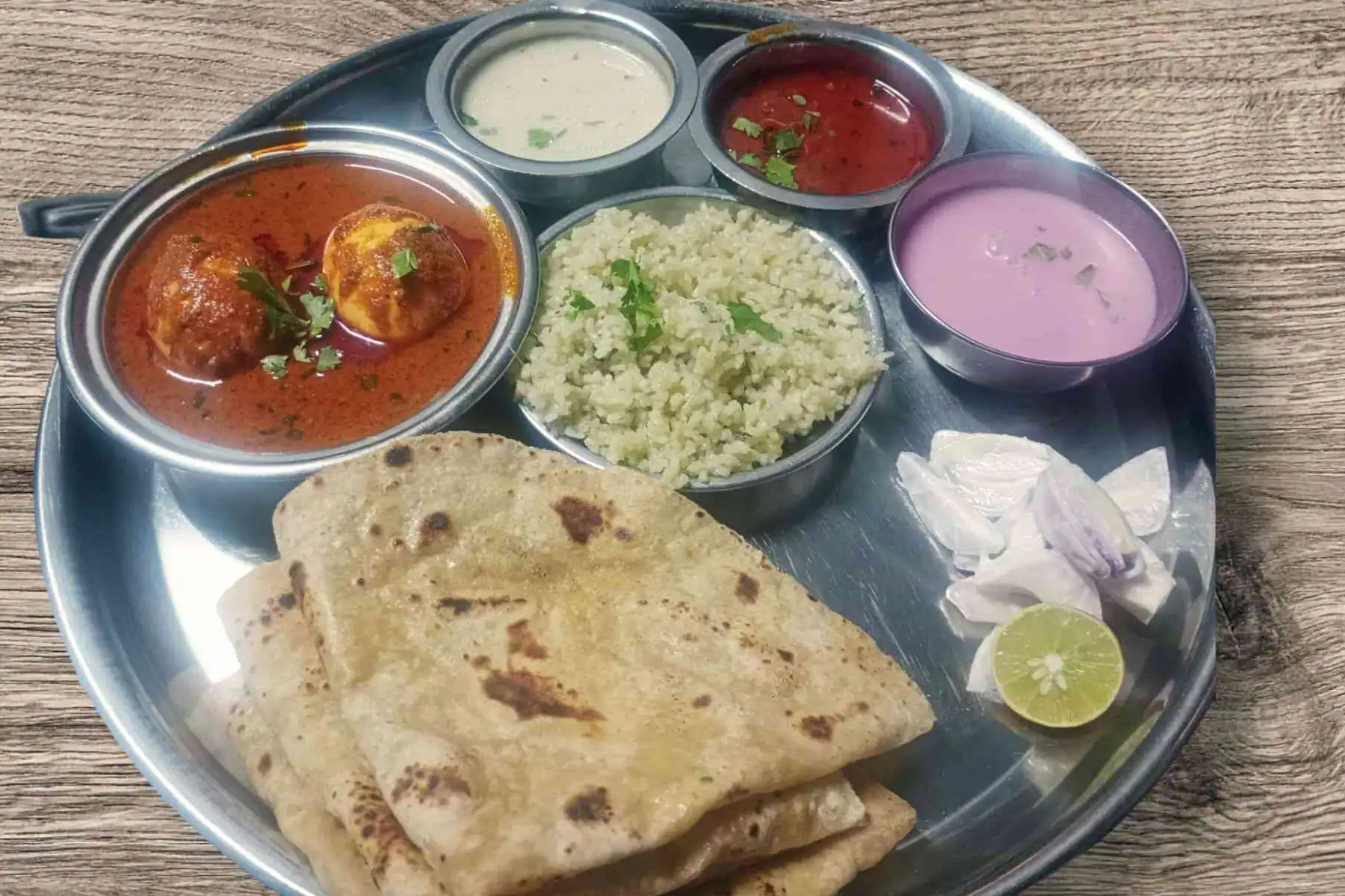 Egg Gravy Curry Thali