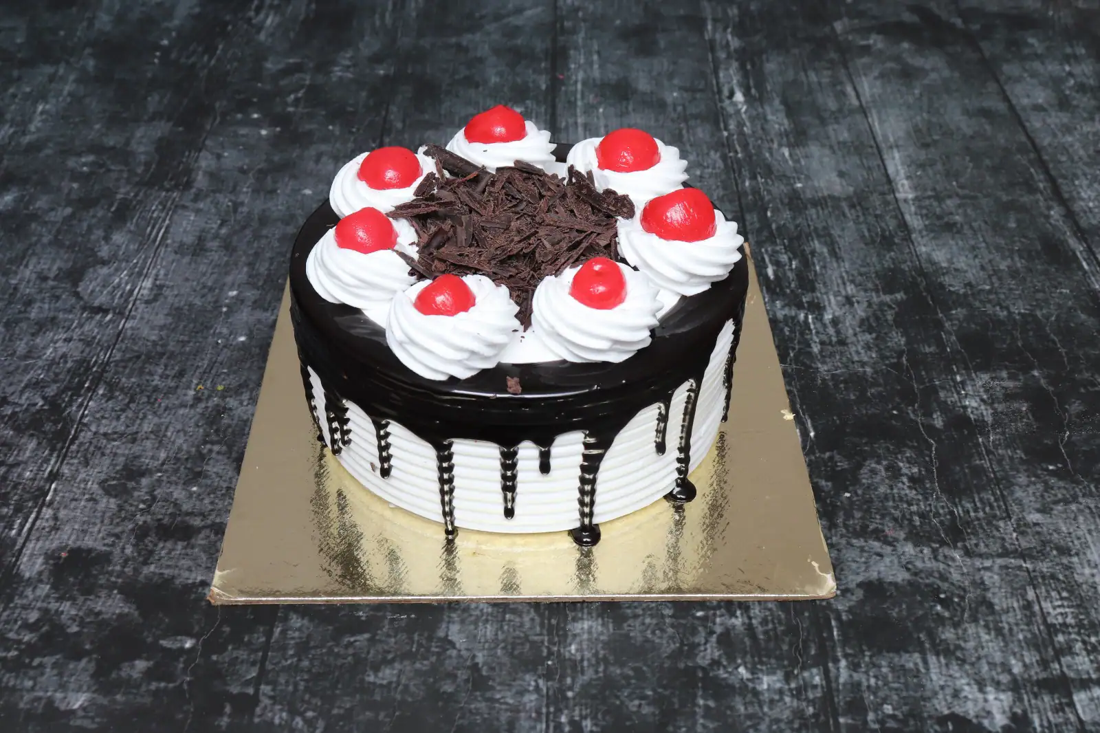 Sharma Cake House