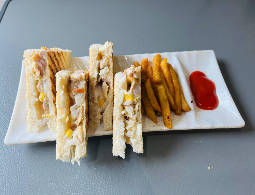 Chicken Grilled Sandwich