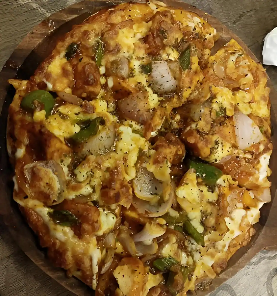 Chilli Paneer Pizza [9 Inches]