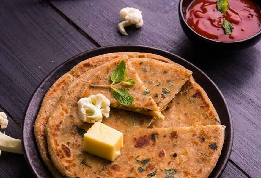 Peri Peri Gobhi Paratha