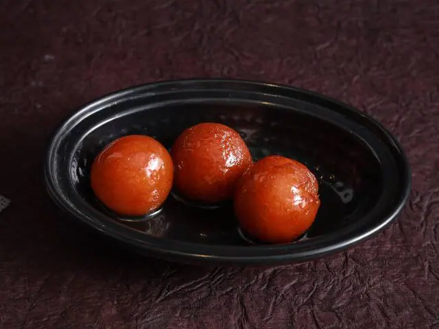 Gulab Jamun ( 3 Pcs)