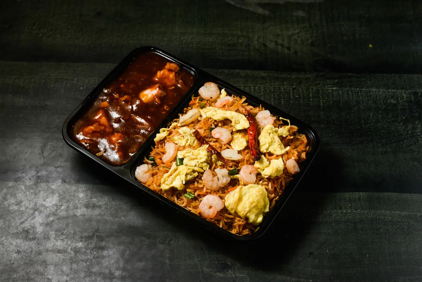 Schezwan Egg Prawns Fried Rice With Boneless Chilli Chicken [3 Pieces]