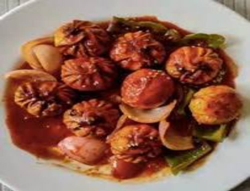 Chilli Gravy Chicken Momo