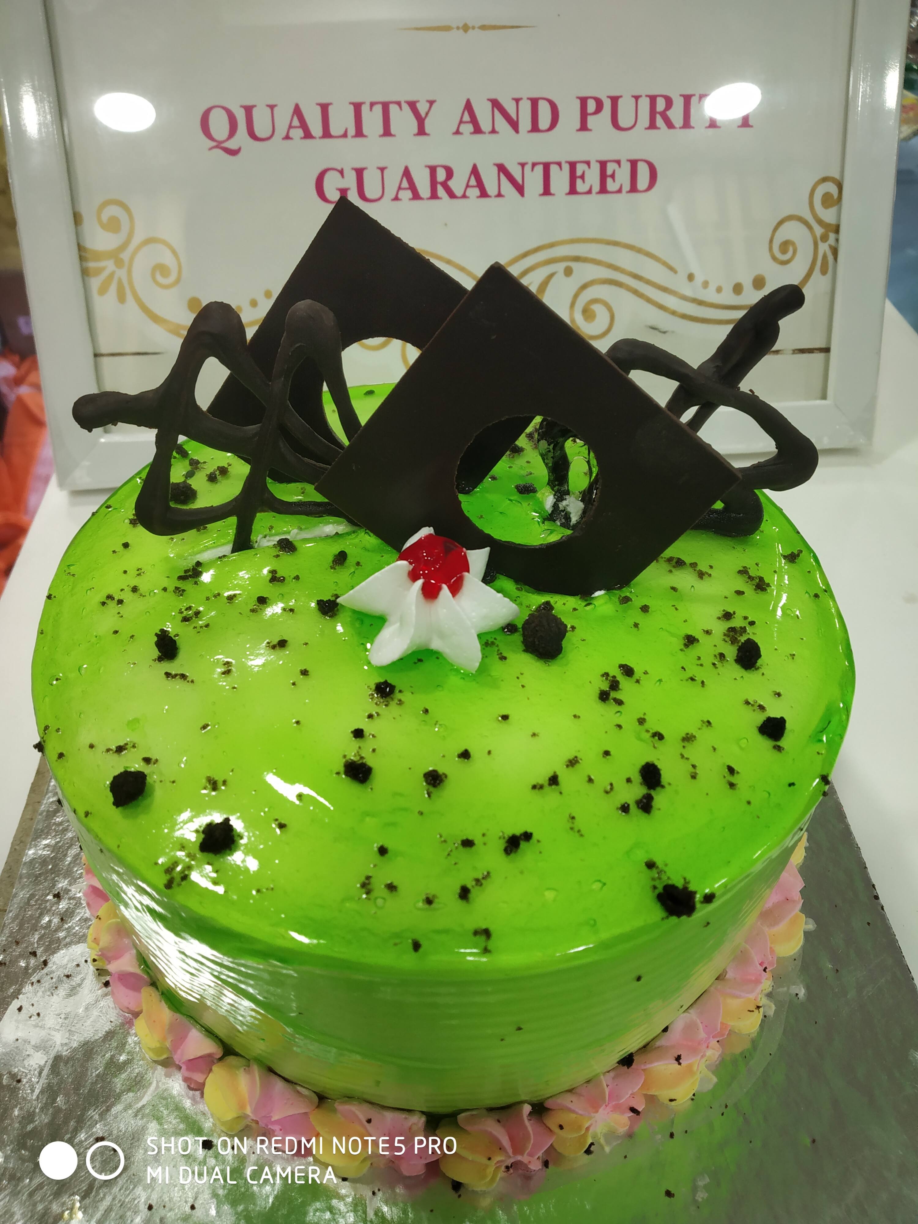 Kiwi Juicy Cake - ECakeZone