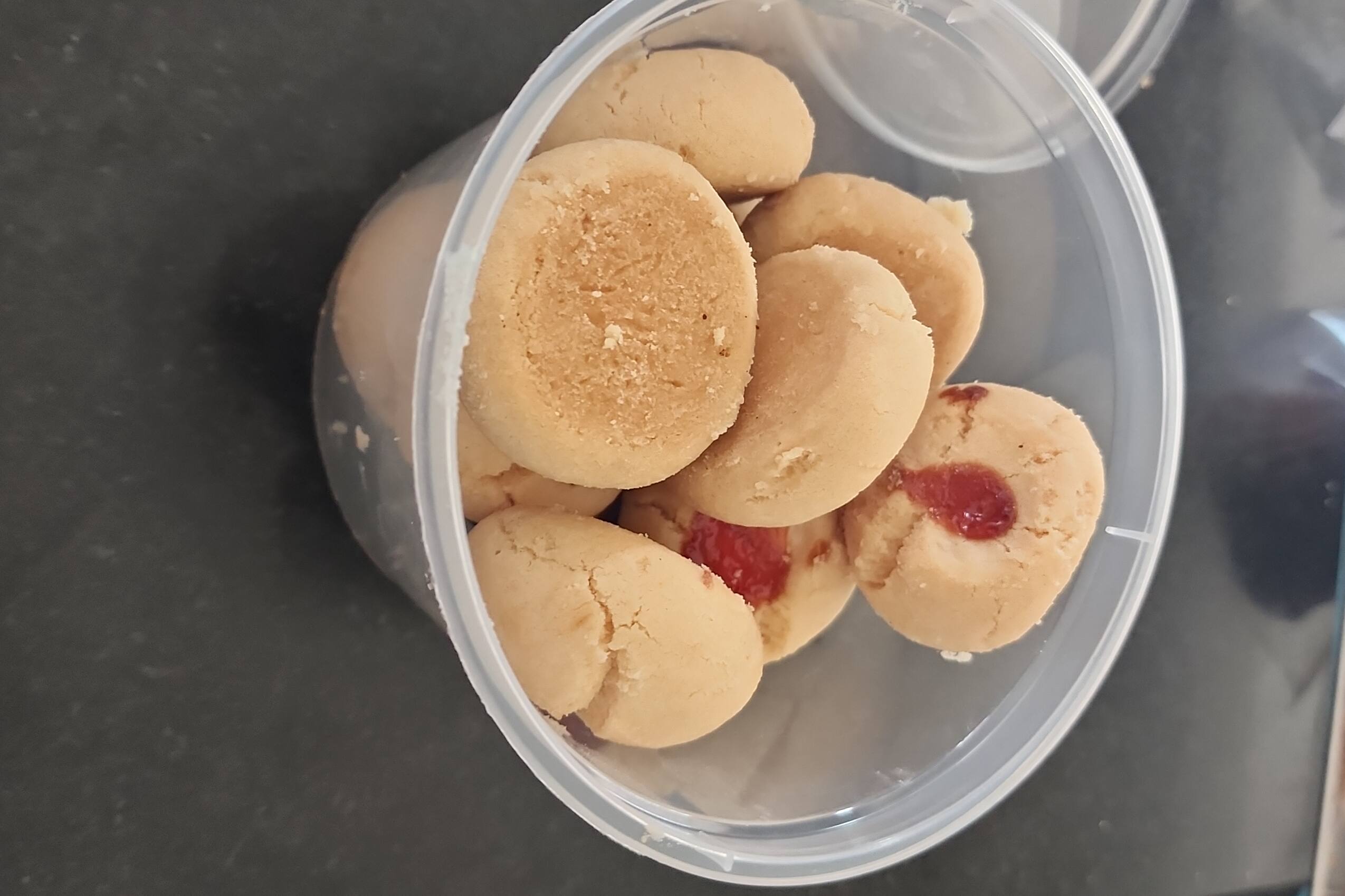 Top more than 144 cakes and bakes thanjavur kidsdream.edu.vn