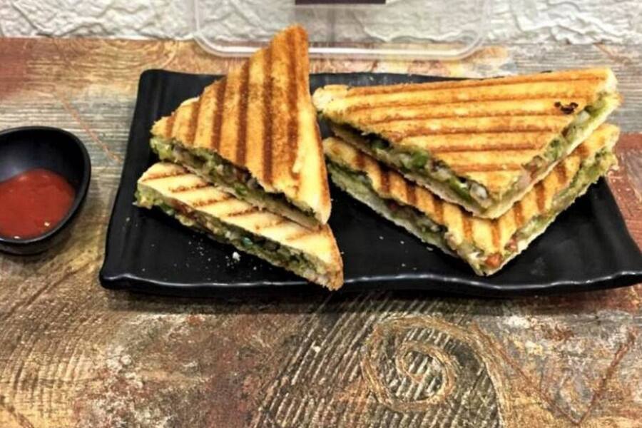 Shammi Kebab Sandwich