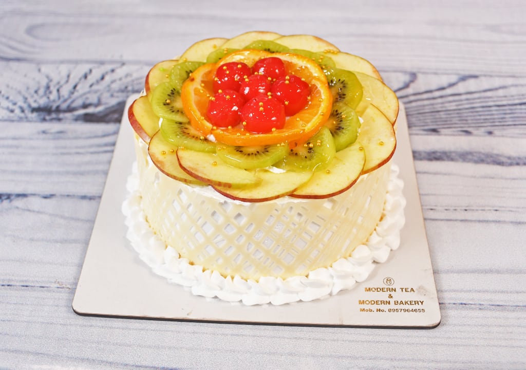 Fresh Fruit Cake