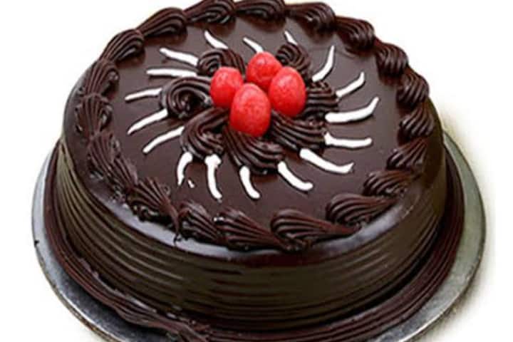 Rakhi Design Chocolaty Cake - ECakeZone