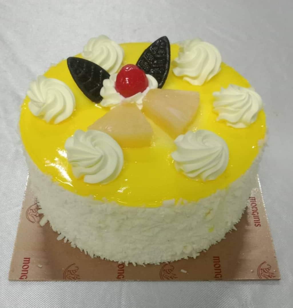Buy Pineapple Cake Half Kg online from Monginis Cake Shop AKOLA