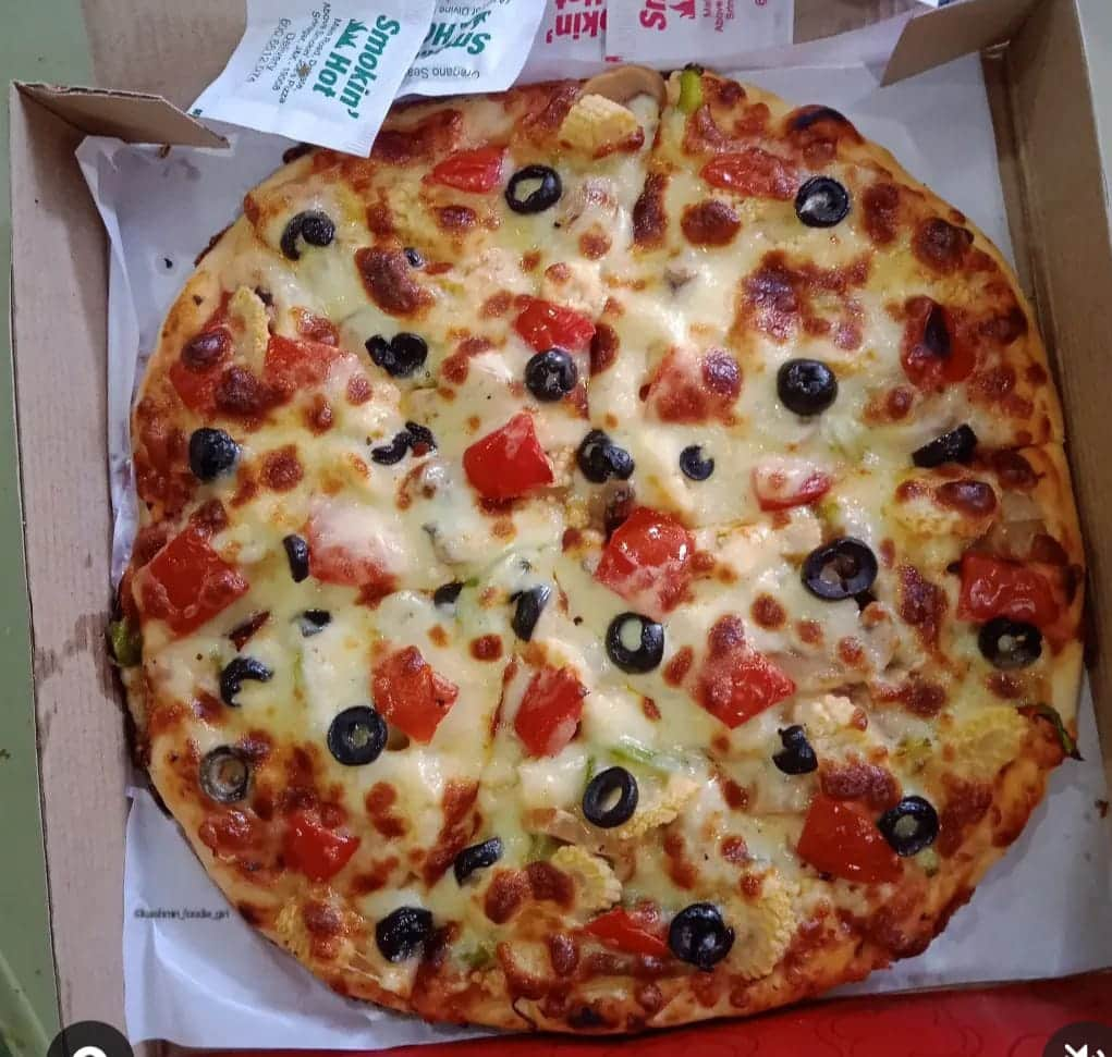 Kullar Pizza Factory, Town Hall order online - Zomato