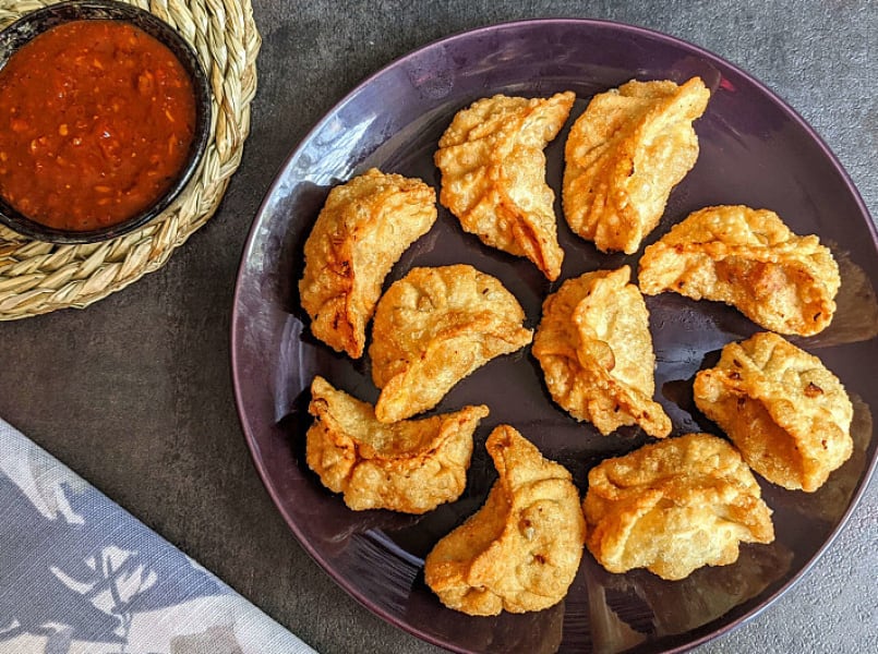 Chicken Fried Momos [8 Pieces]