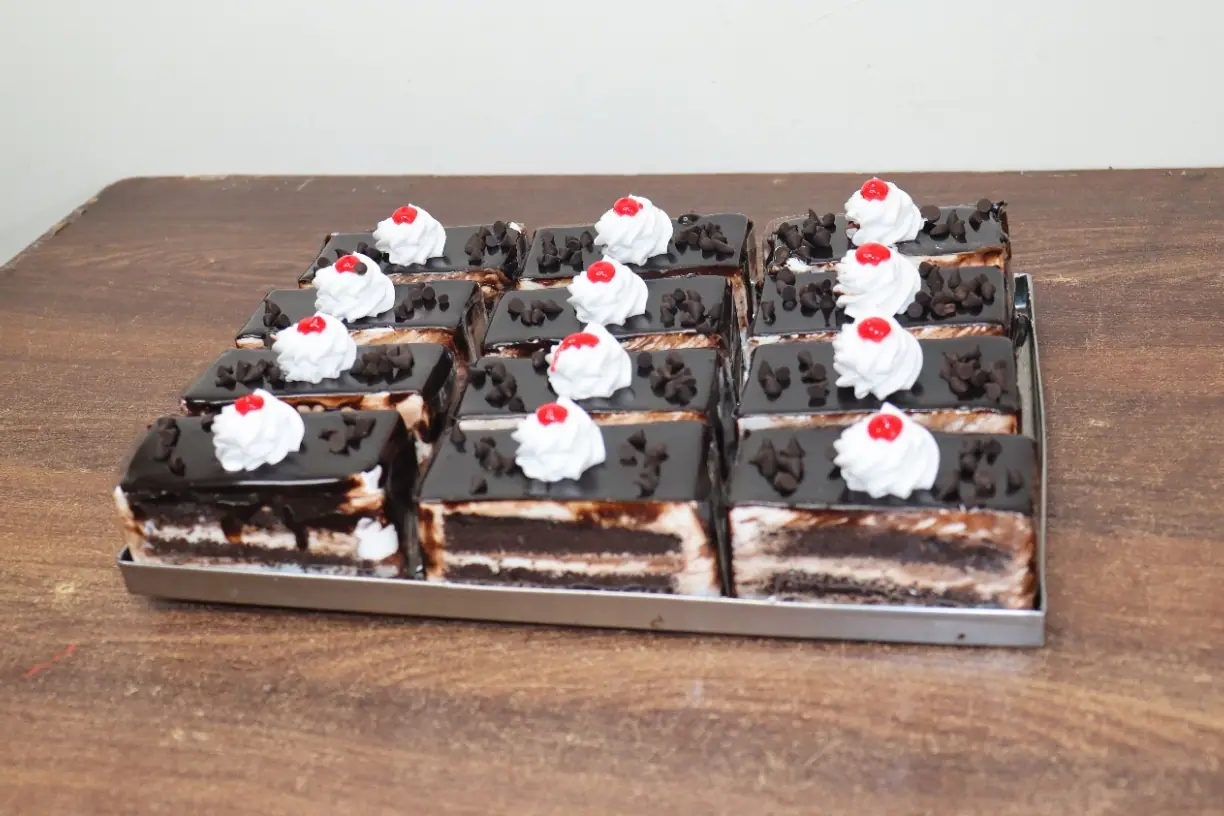 Mahapadam Sweets & Bakery