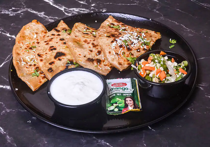 Mix Paratha