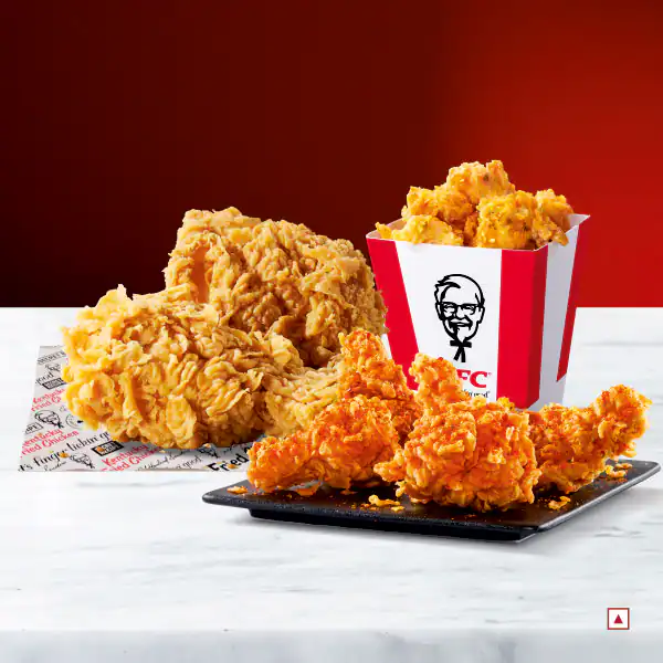 Crave Box - 2 Hc + 4 Boneless Wings + Med Popcorn