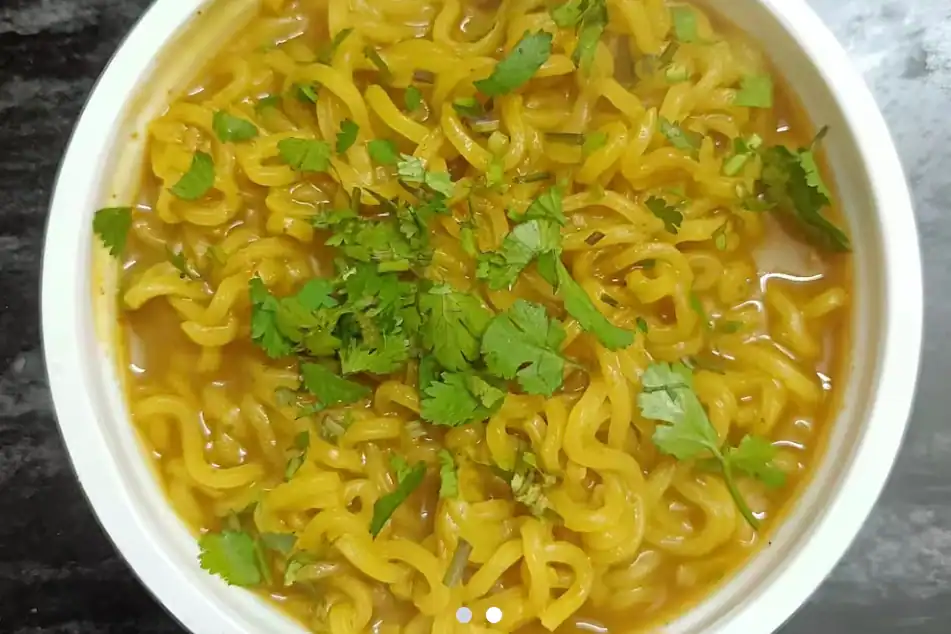 Plain Butter Maggi [Serves 1]