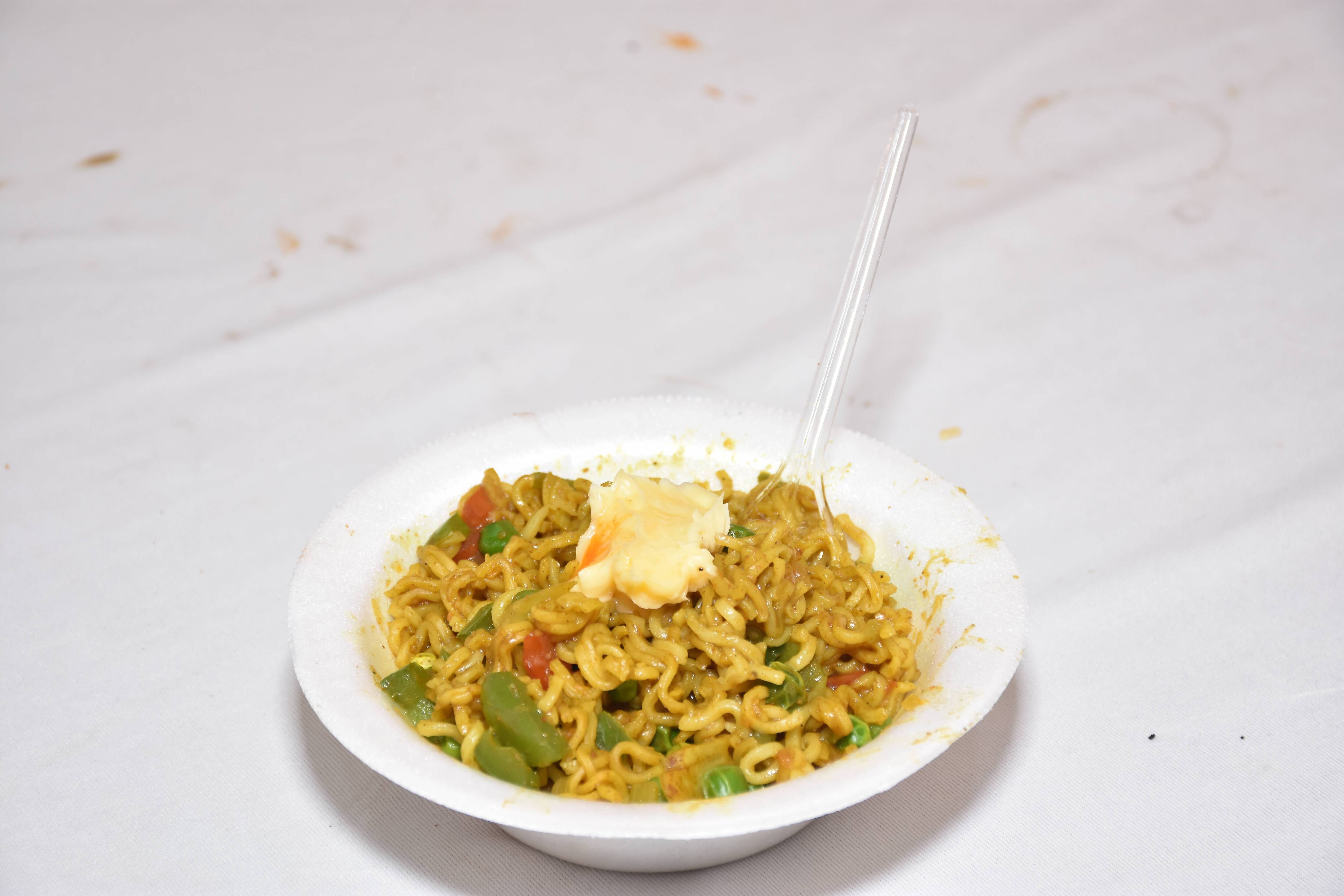 Maggi With Onion And Tomato