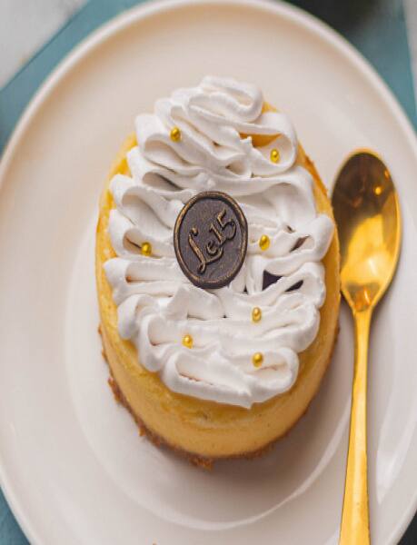 If you like Le 15 Pâtisserie, you will love Le 15 Café | Vogue India