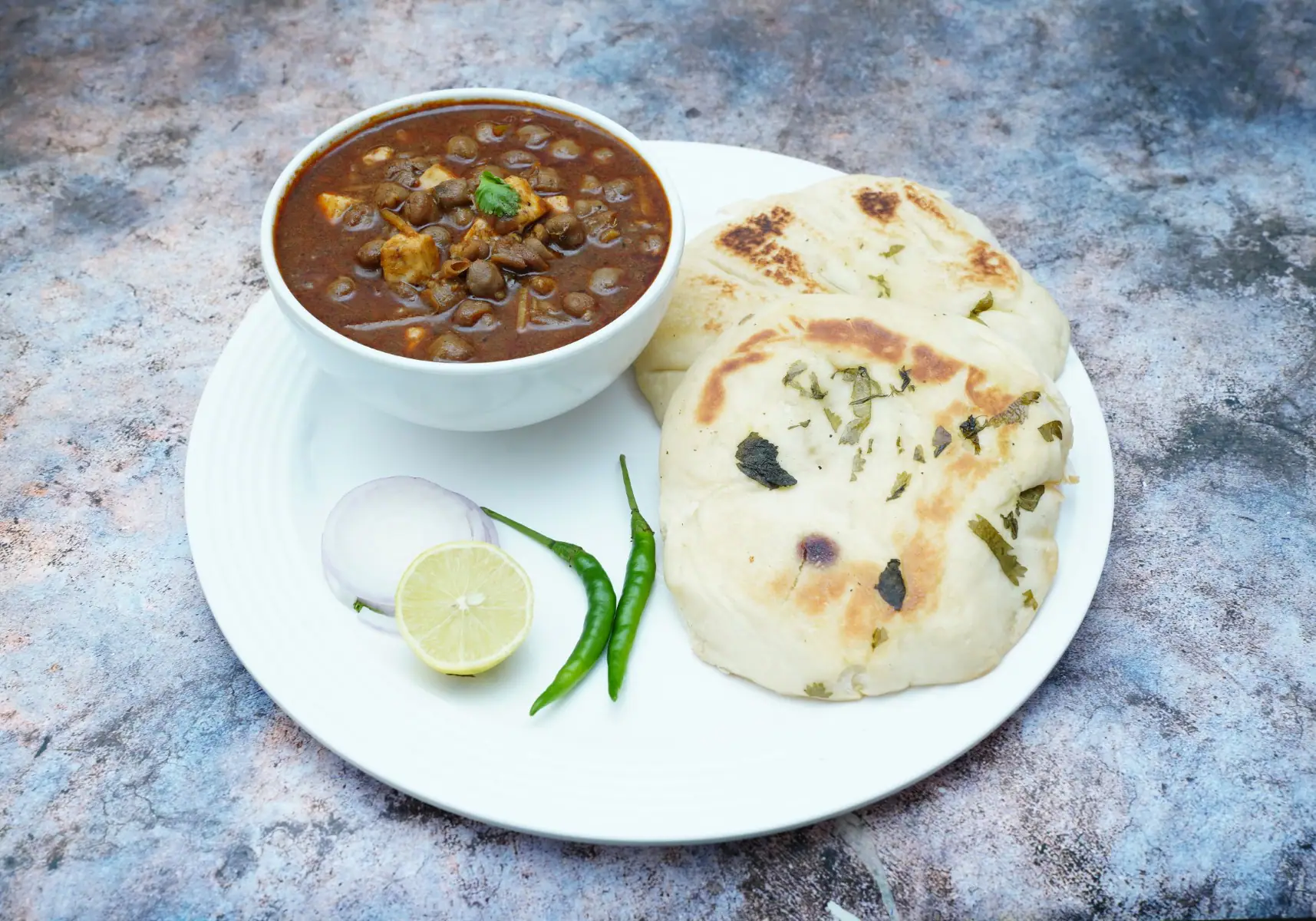 Punjabi Bhatura