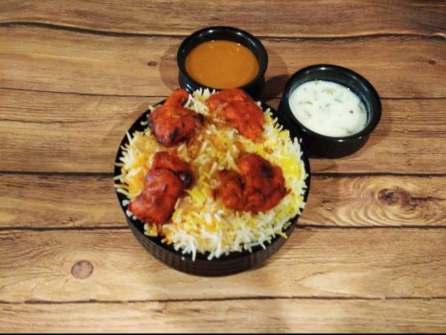 Hyderabadi Chicken Biryani