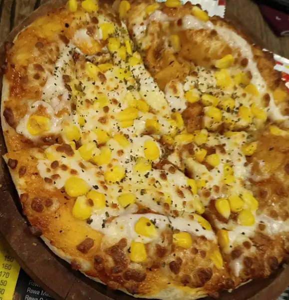 Cheese And Corn Pizza [9 Inches]