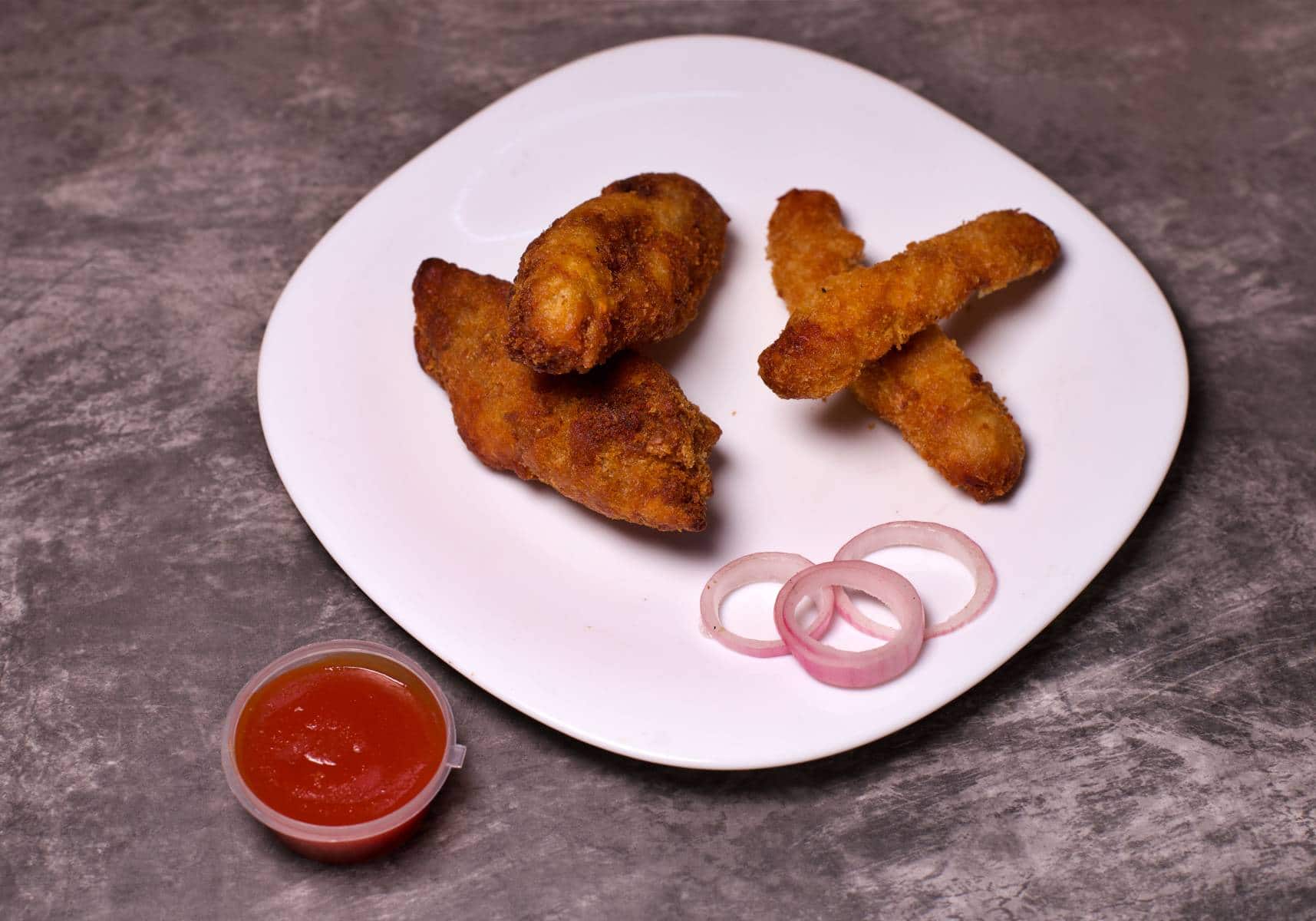 Chicken Fingers [1 Piece] With Chicken Wings [1 Piece]