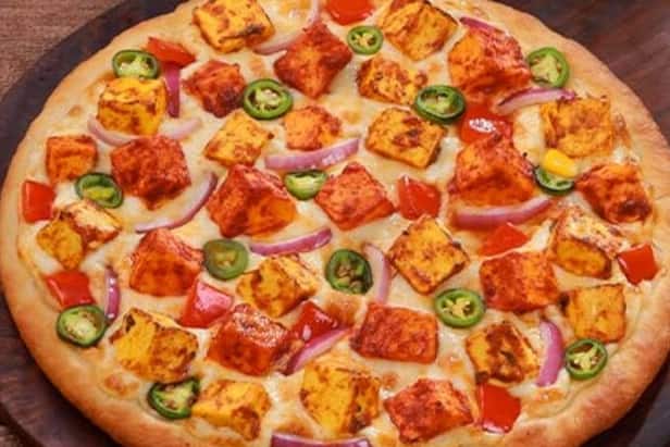 Onion Paneer Pizza [12 Inches]