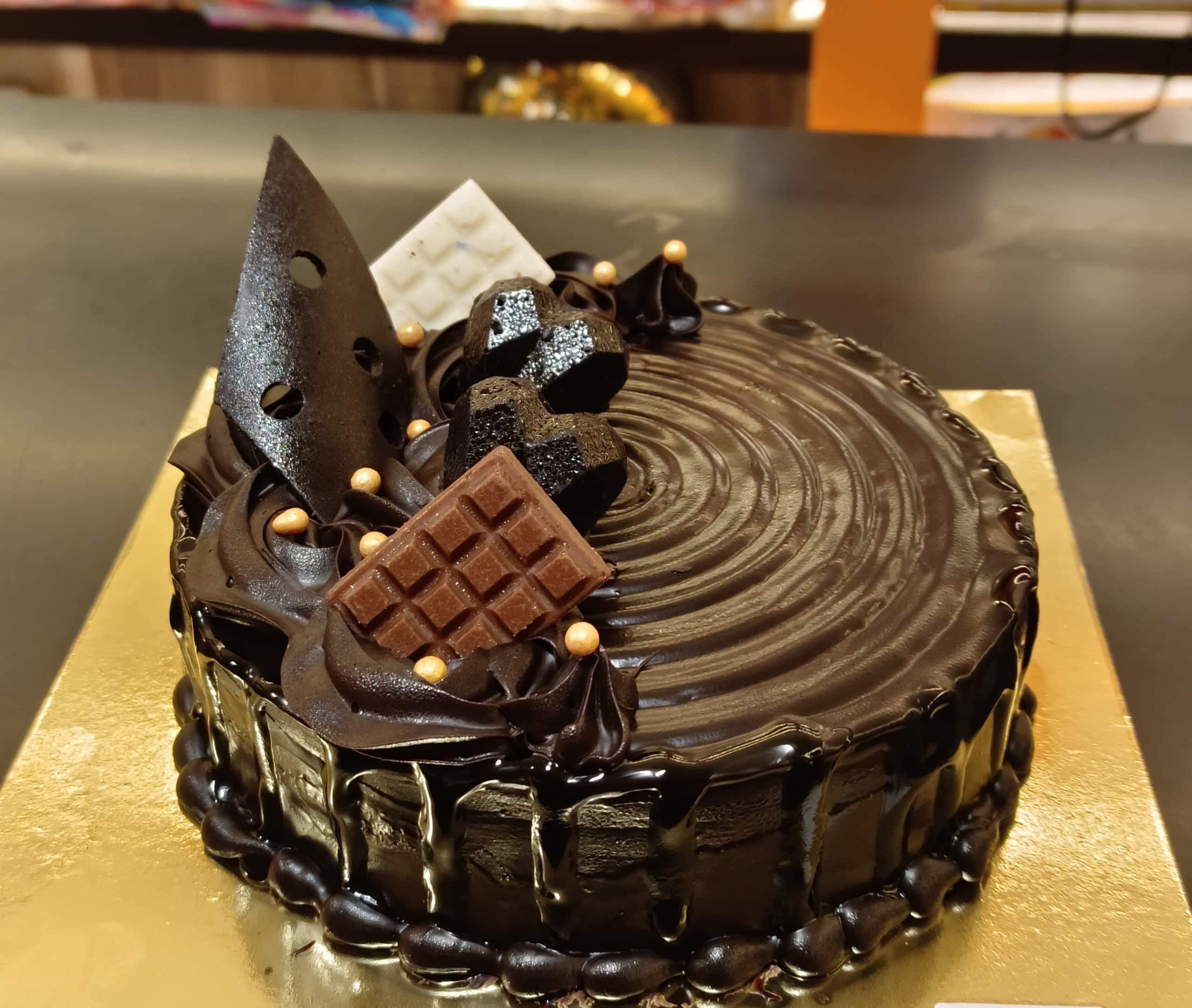 Chocolate Overloaded Cake | Full Chocolate Cake | Order Custom Cakes in  Bangalor – Liliyum Patisserie & Cafe