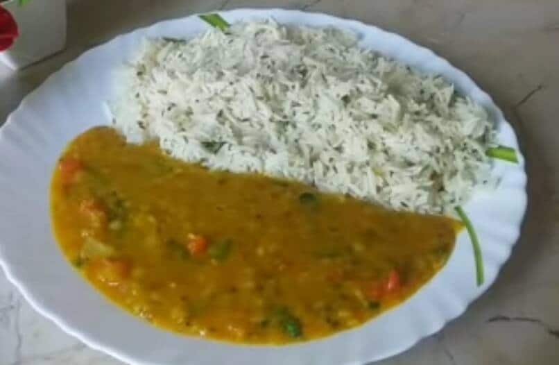 Dal Fry With Paneer Rice