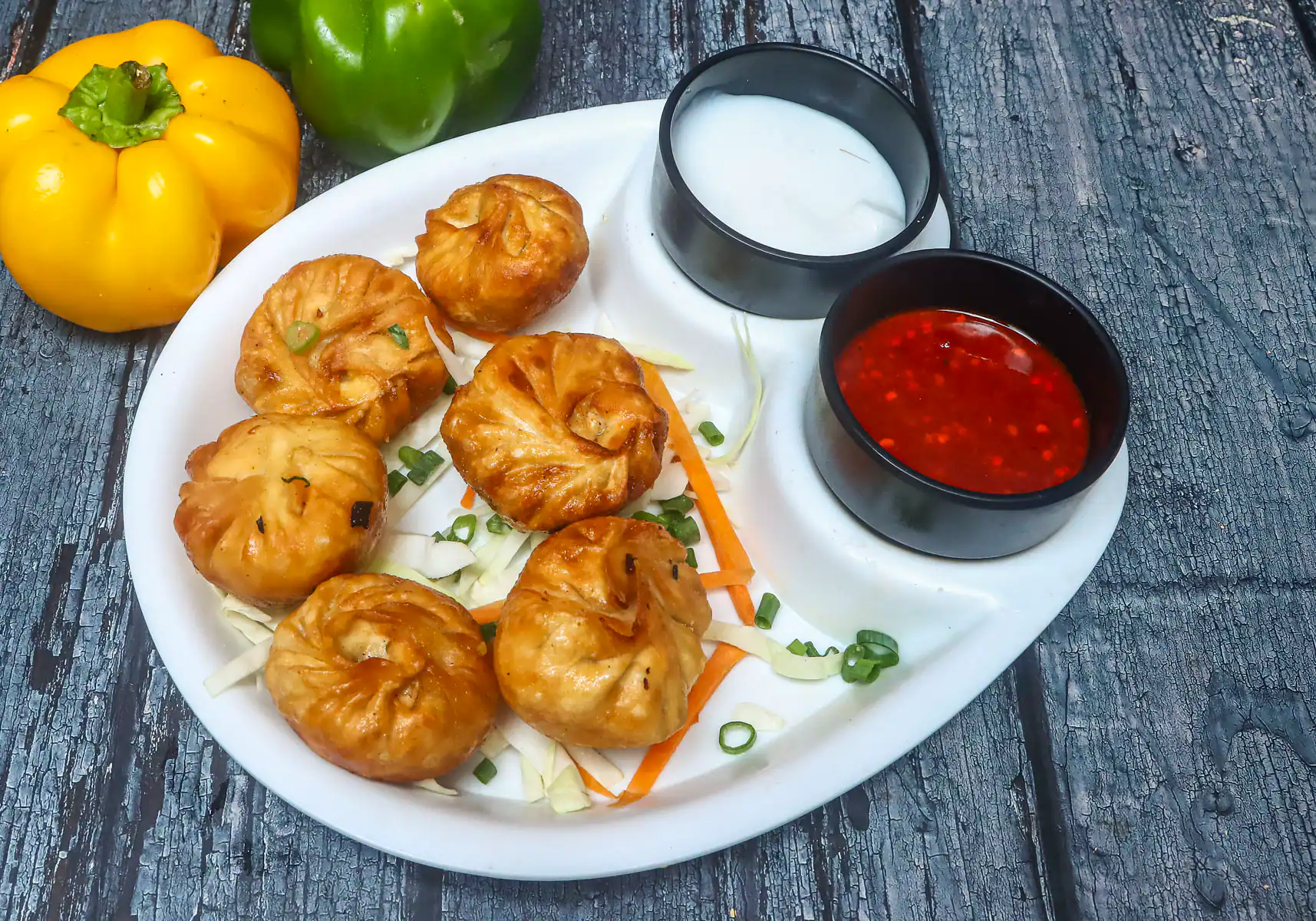 Veg Fried Momos [1 Plate, 6 Pieces]