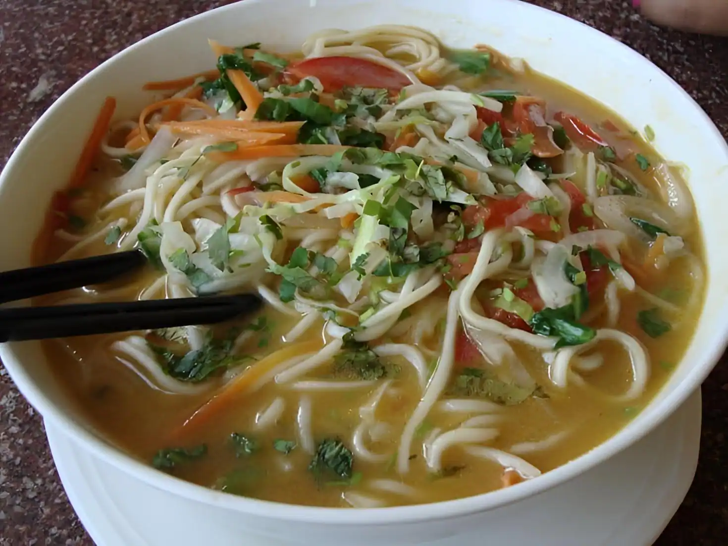 Desii Chatore Special Veg Thupka Soup