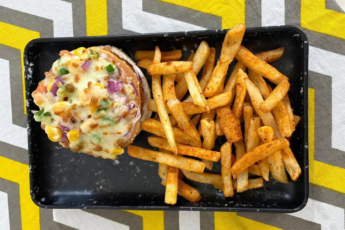 Special Veg Burgizza With Peri Peri Fries Combo [Serves 1]