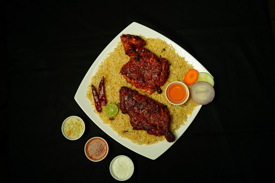 Nahdi Kuzhimandhi, Poothole order online Zomato