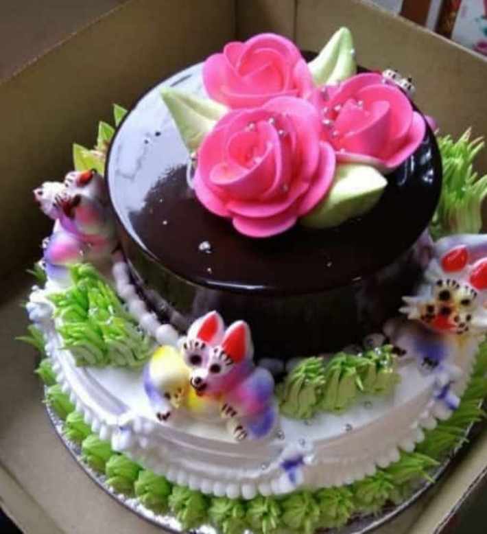 Online 2 Tier Cream Cakes Delivery in Mathura