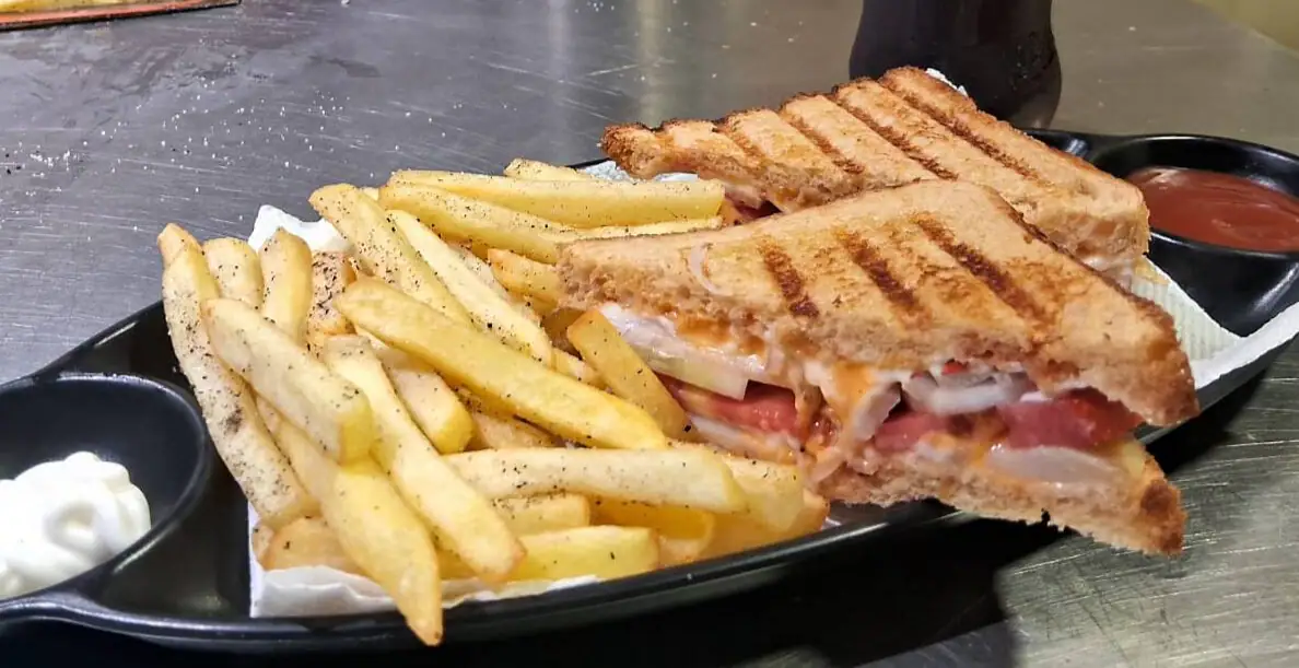 Three Brothers Restaurant