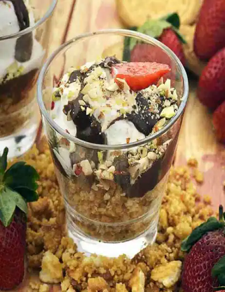 Dry Fruit Sundae