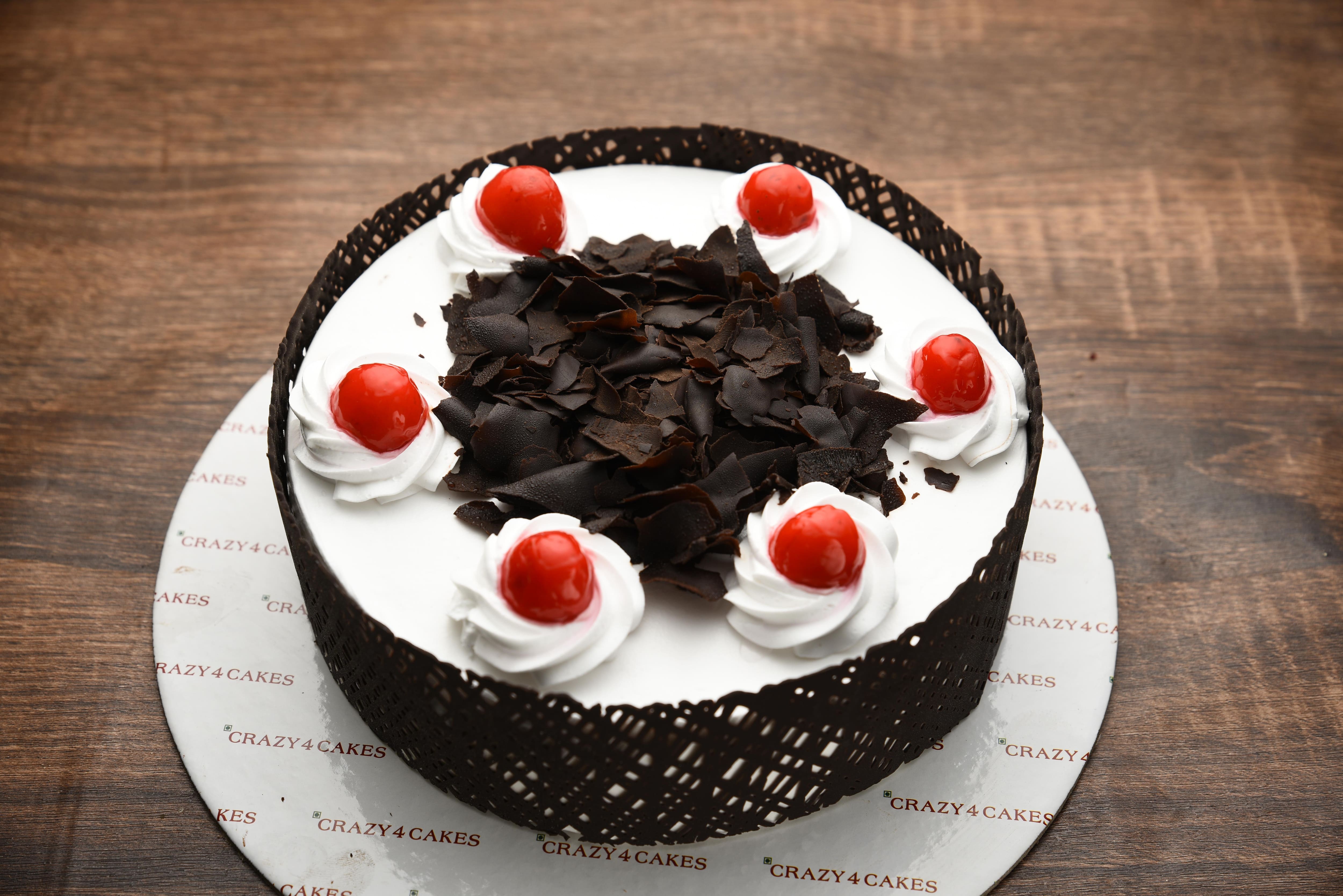 Buy Father Theme Cake With Assorted Dryfruits Online