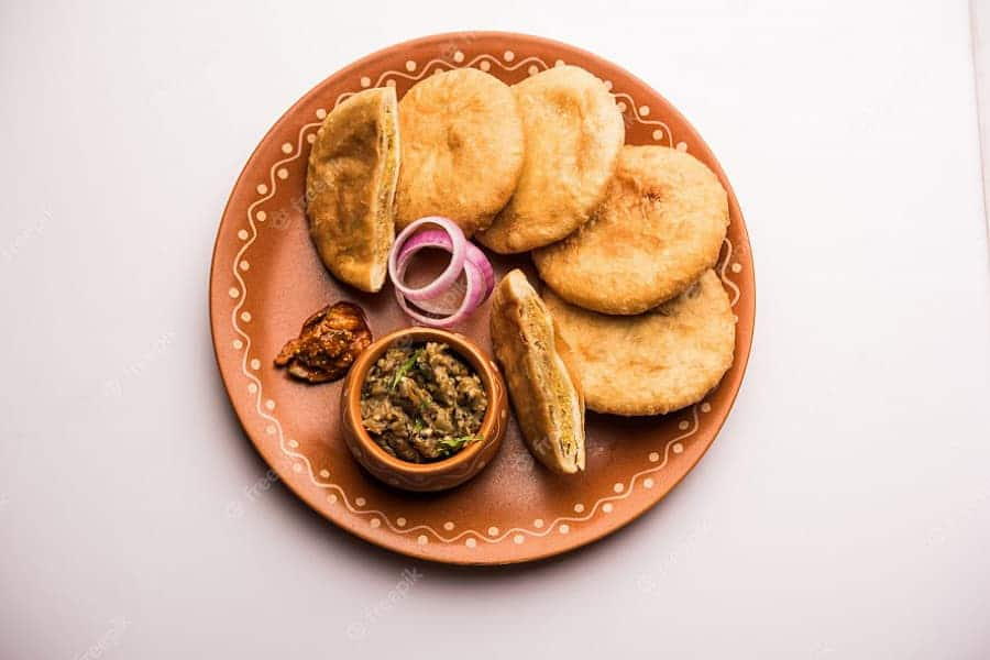 Maida Fried Litti Chokha